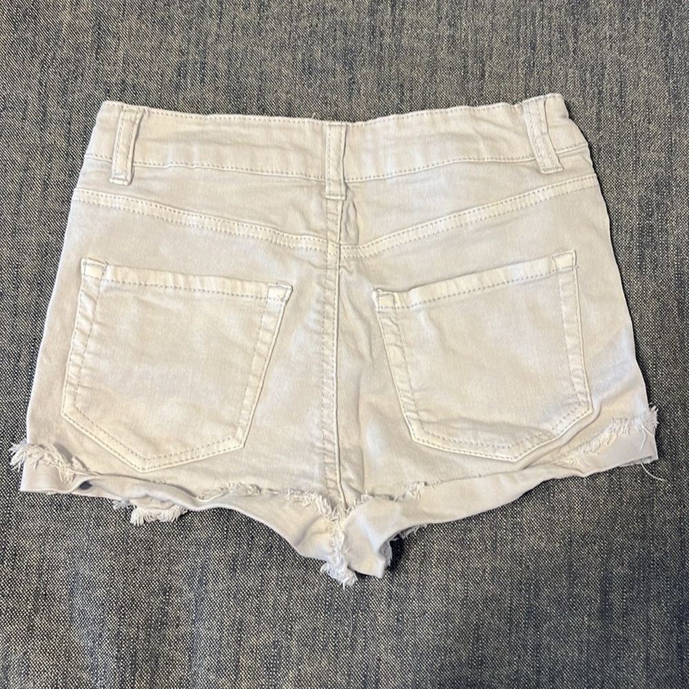 Shorts - Picture 2 of 2